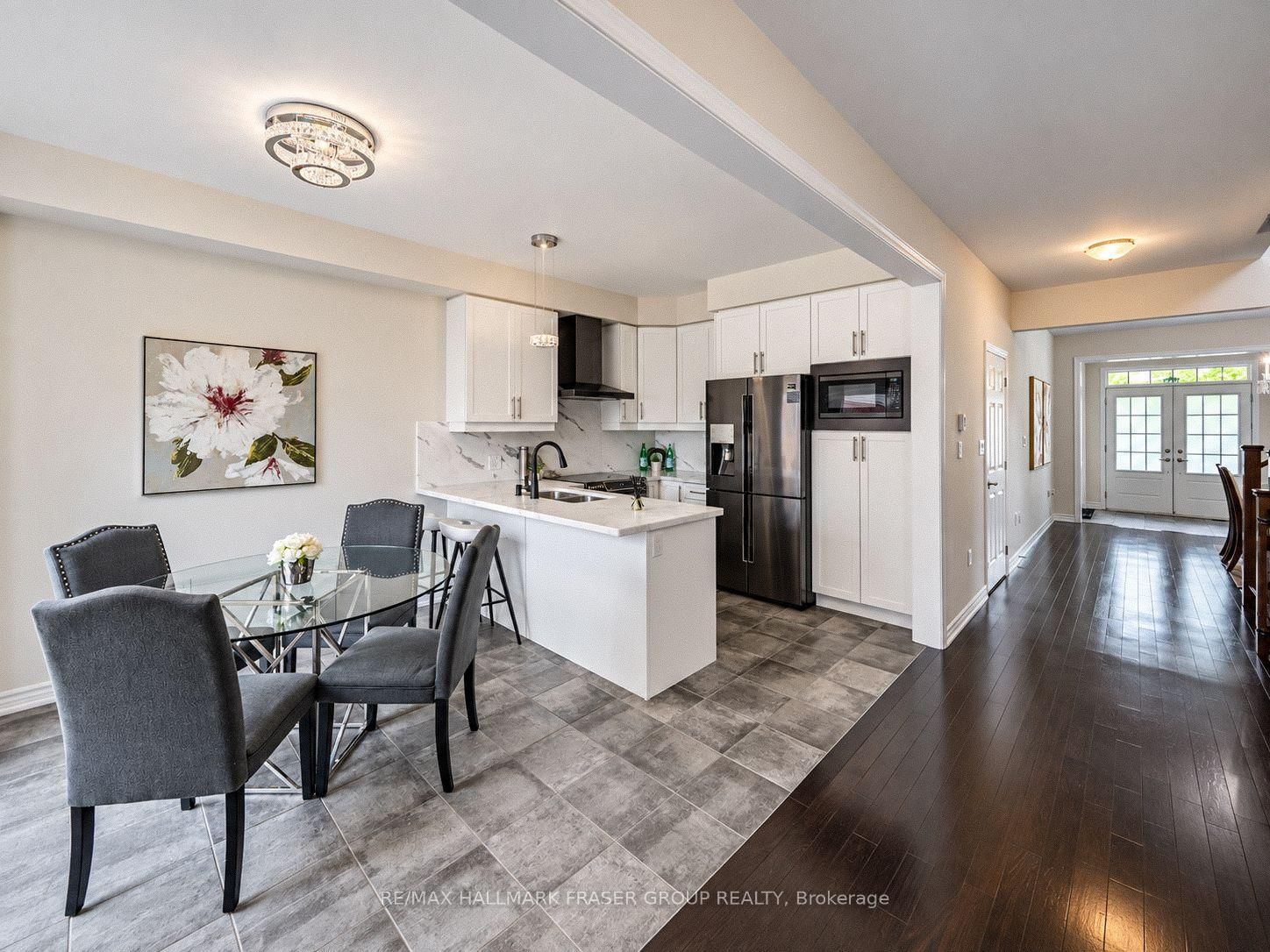 19 Crombie Street • Clarington, ON photo 9