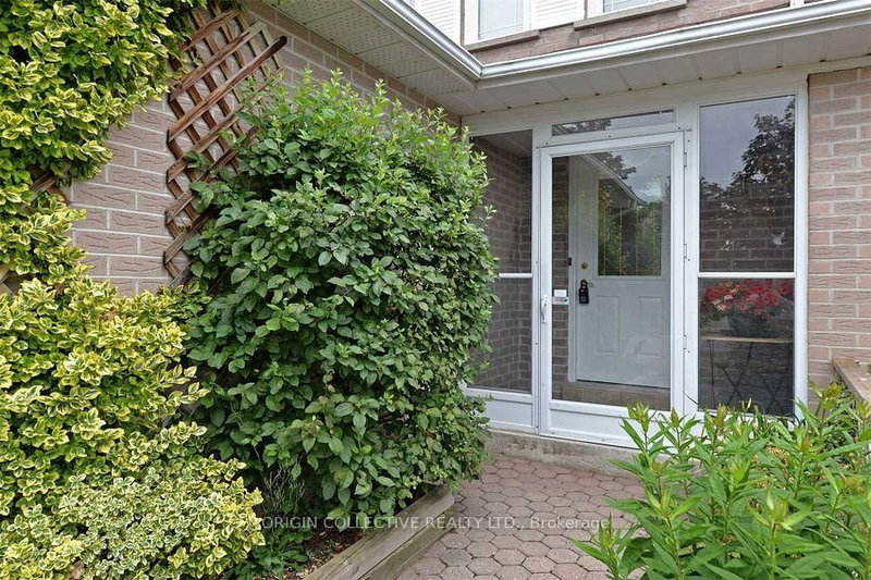 63 Humphrey Dr