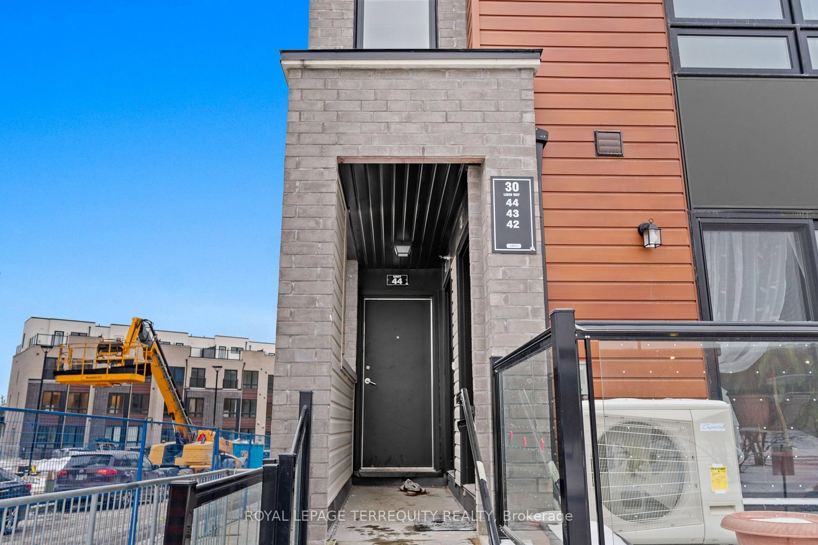 30 Liben Way • #43 • Toronto, ON photo 4