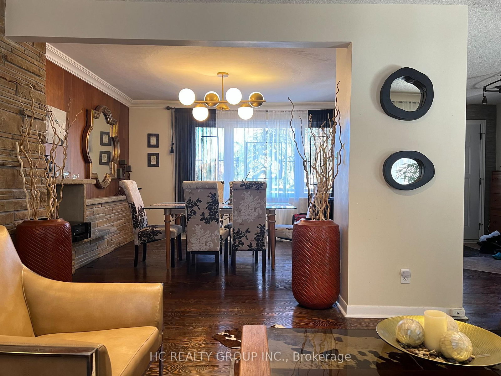 75 Shilton Road • Toronto, ON photo 9