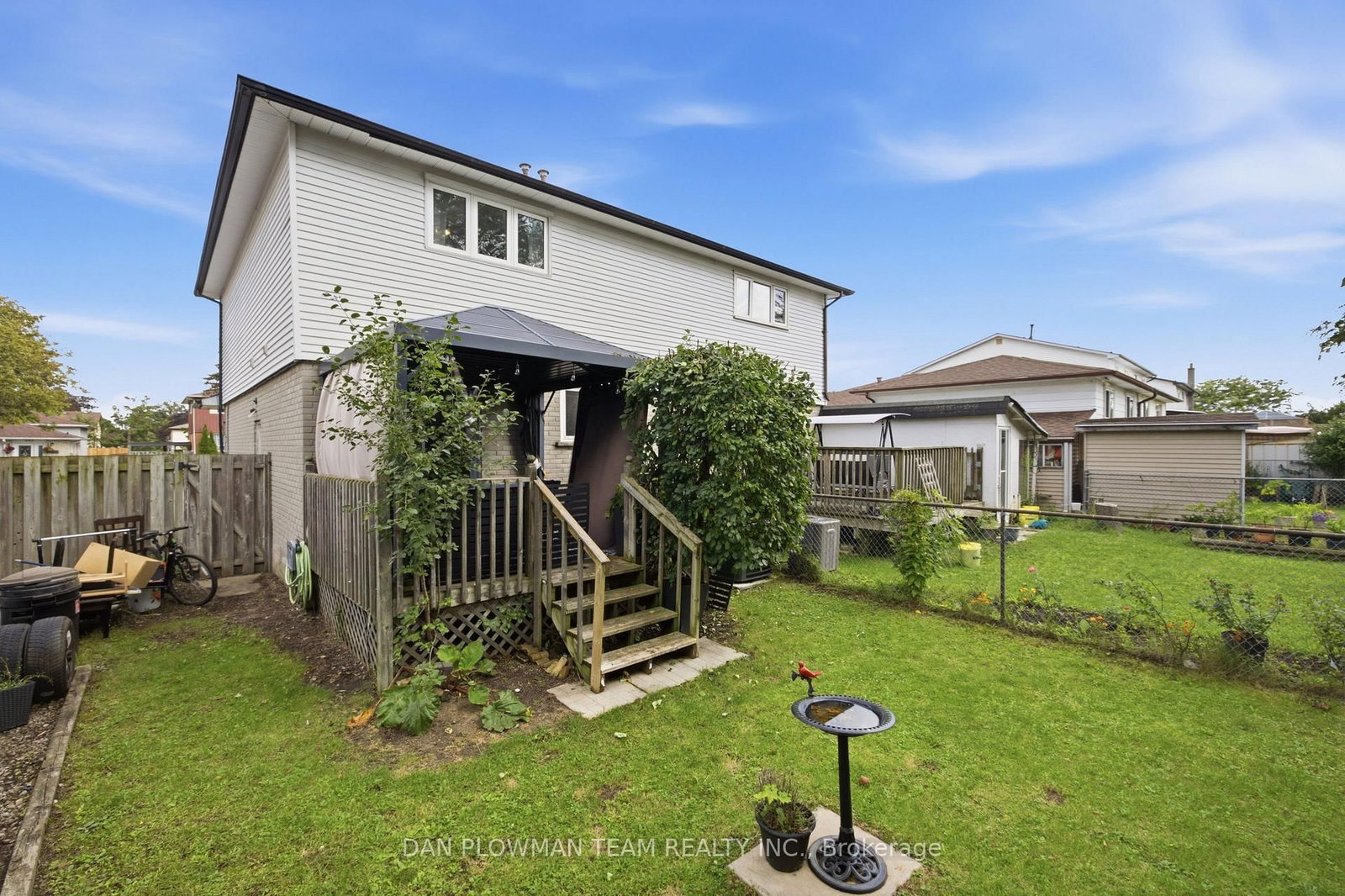 302 Vancouver Crescent • Oshawa, ON photo 26