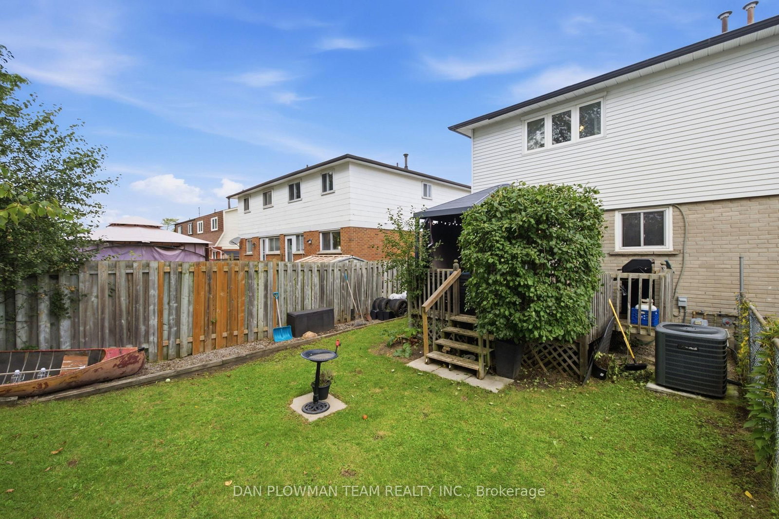 302 Vancouver Crescent • Oshawa, ON photo 27