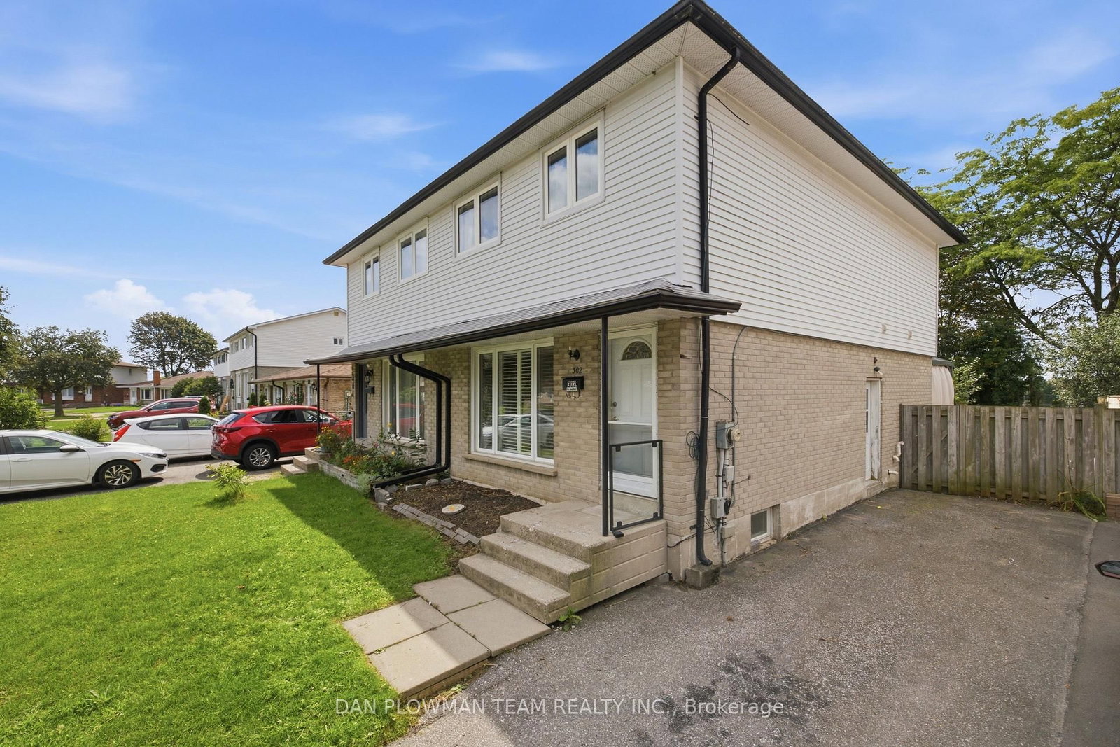 302 Vancouver Crescent • Oshawa, ON photo 32