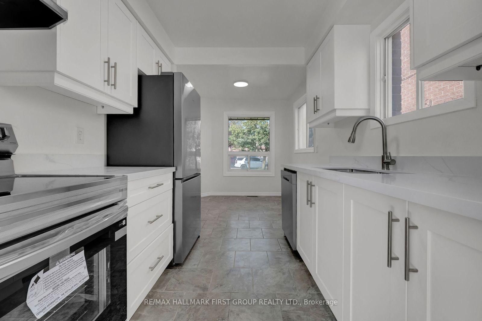 15 Millington Crescent • Ajax, ON photo 10