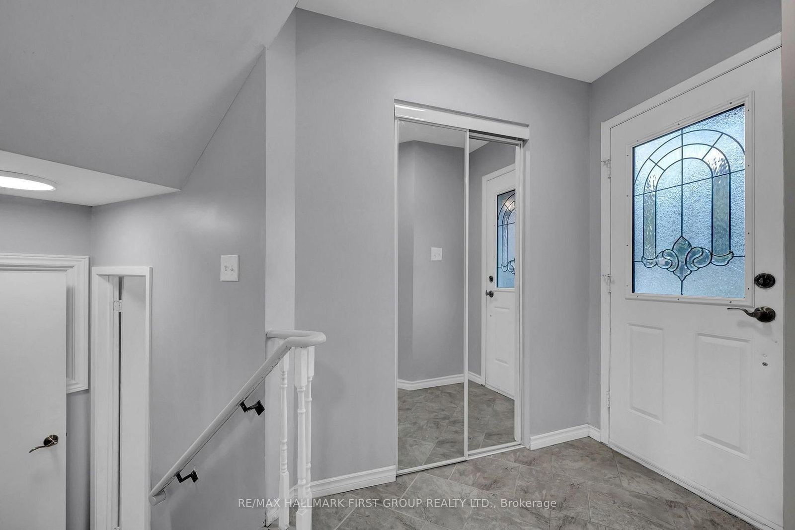 15 Millington Crescent • Ajax, ON photo 4