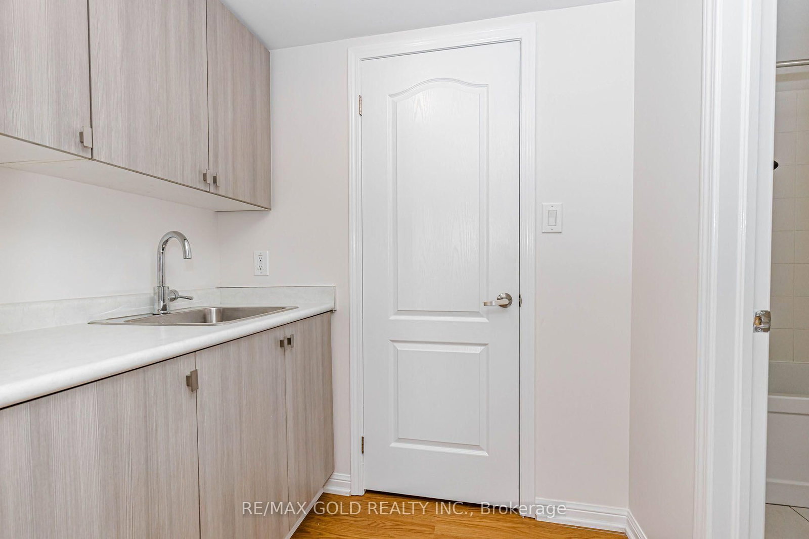 2486 William Jackson Drive • Pickering, ON photo 11