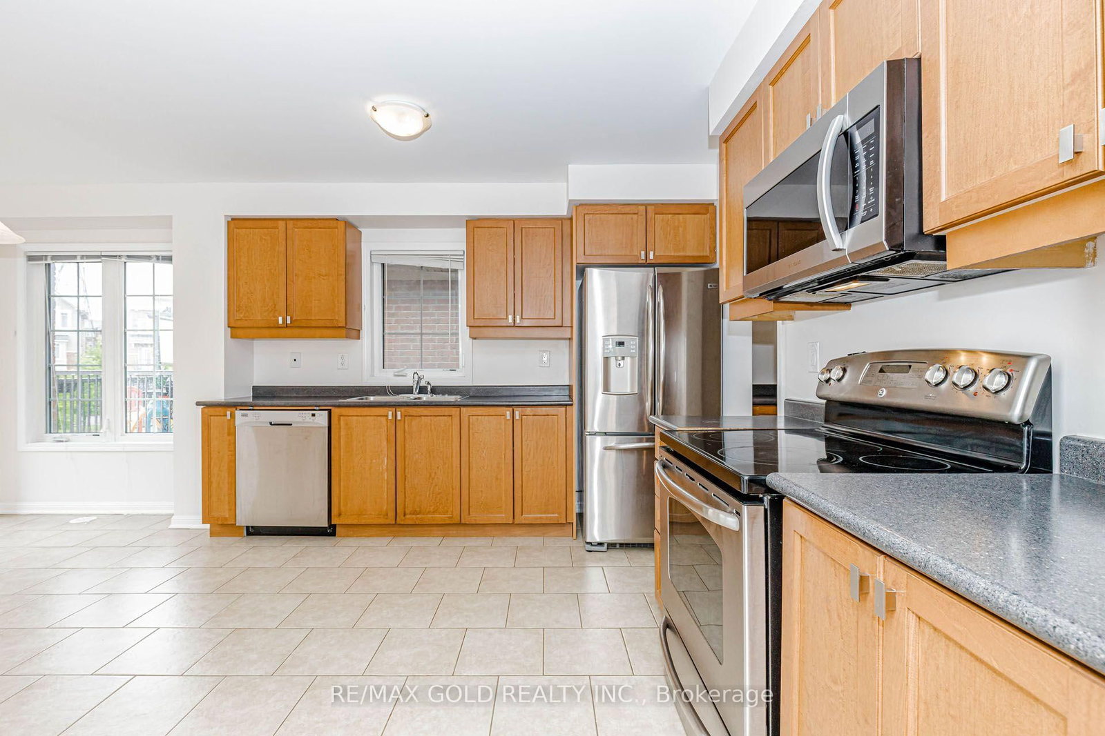 2486 William Jackson Drive • Pickering, ON photo 13