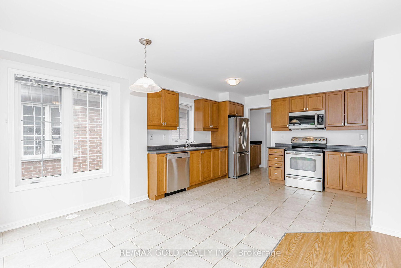 2486 William Jackson Drive • Pickering, ON photo 16