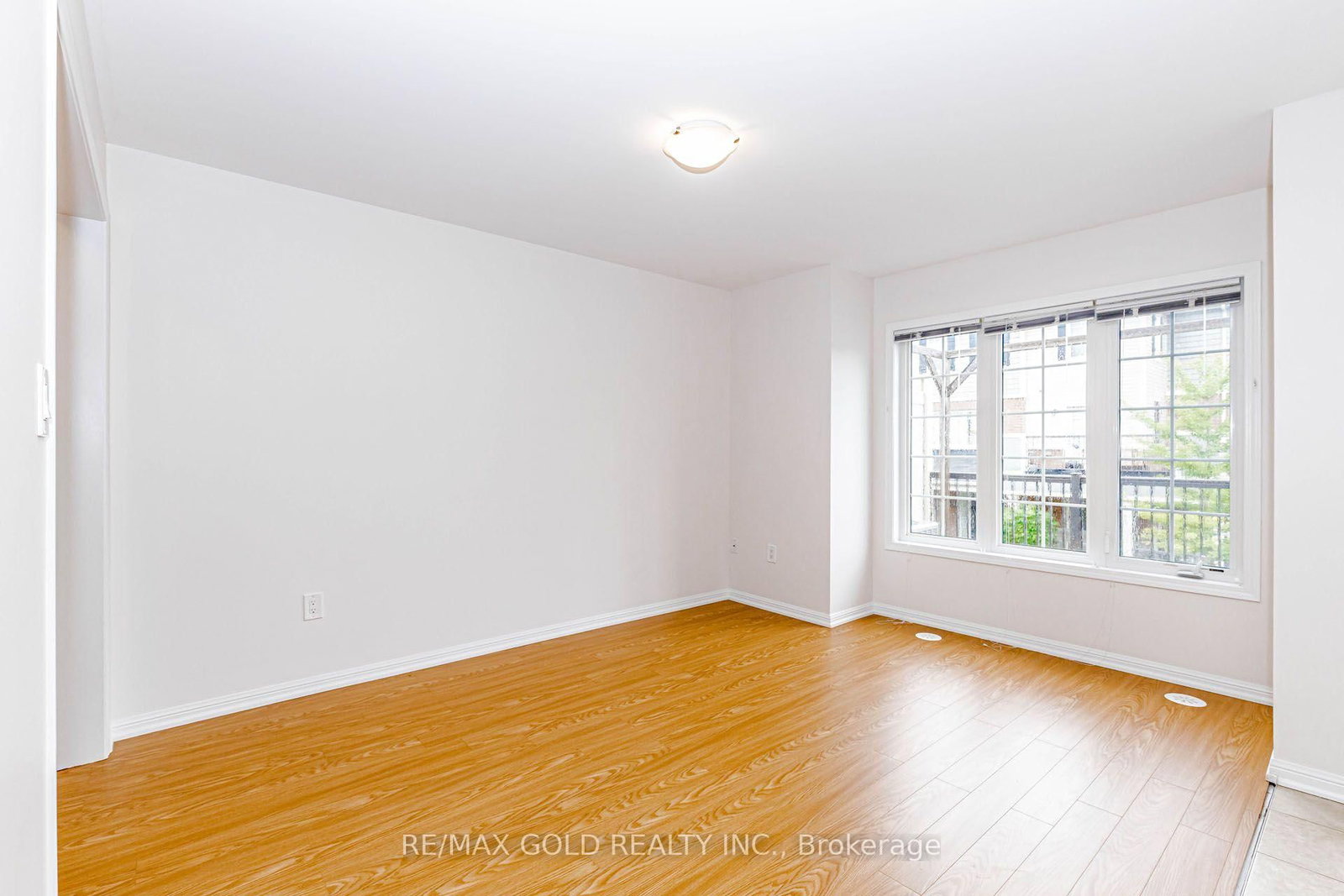 2486 William Jackson Drive • Pickering, ON photo 19