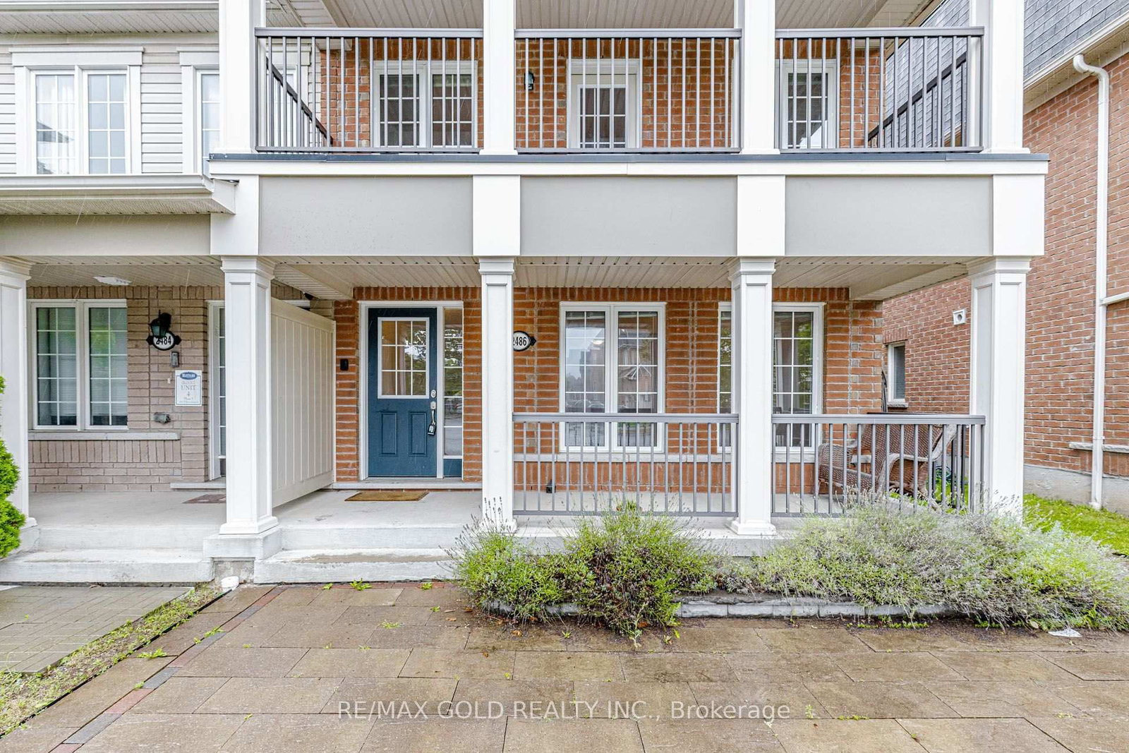 2486 William Jackson Drive • Pickering, ON photo 2