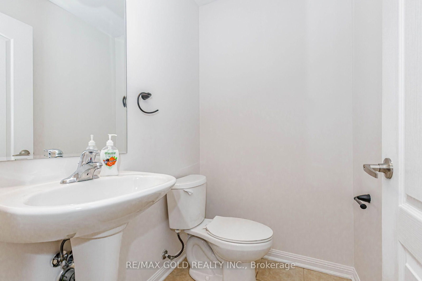 2486 William Jackson Drive • Pickering, ON photo 31