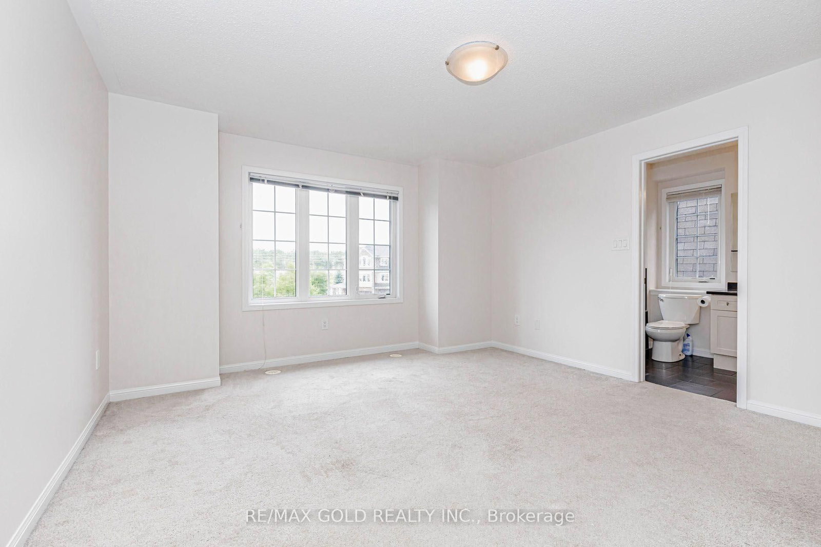 2486 William Jackson Drive • Pickering, ON photo 35