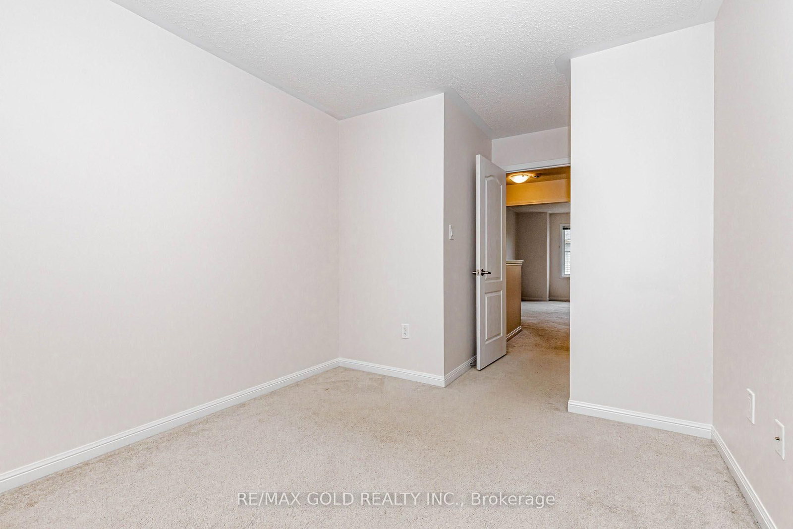 2486 William Jackson Drive • Pickering, ON photo 45