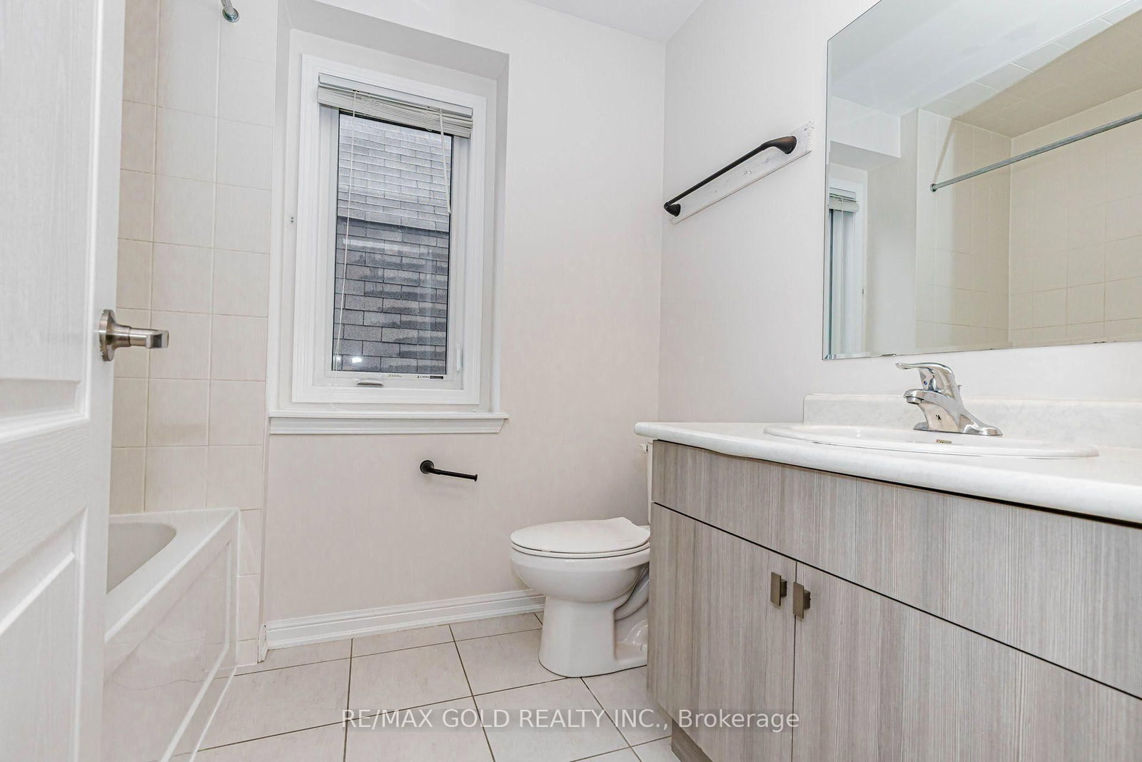 2486 William Jackson Drive • Pickering, ON photo 46