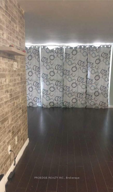 5 Massey Square • #102 • Toronto, ON photo 5