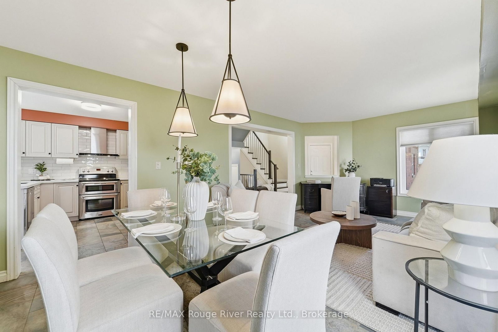 5 Iberville Road • Whitby, ON photo 7