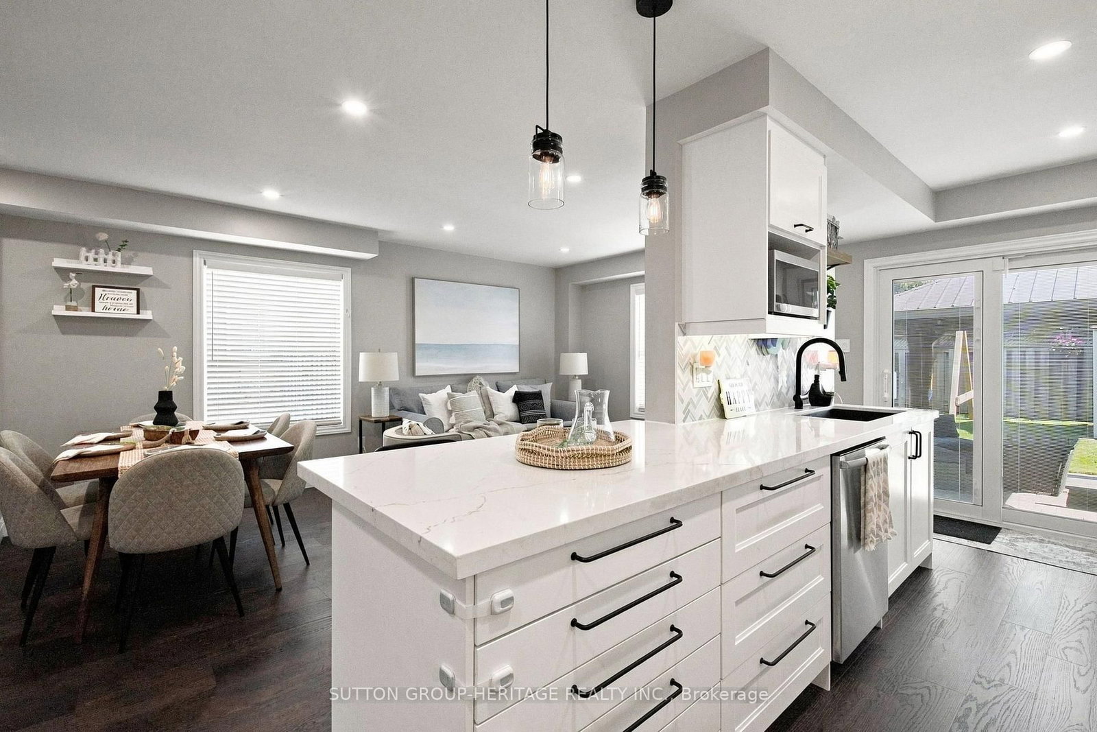 1517 Fieldgate Drive • Oshawa, ON photo 9