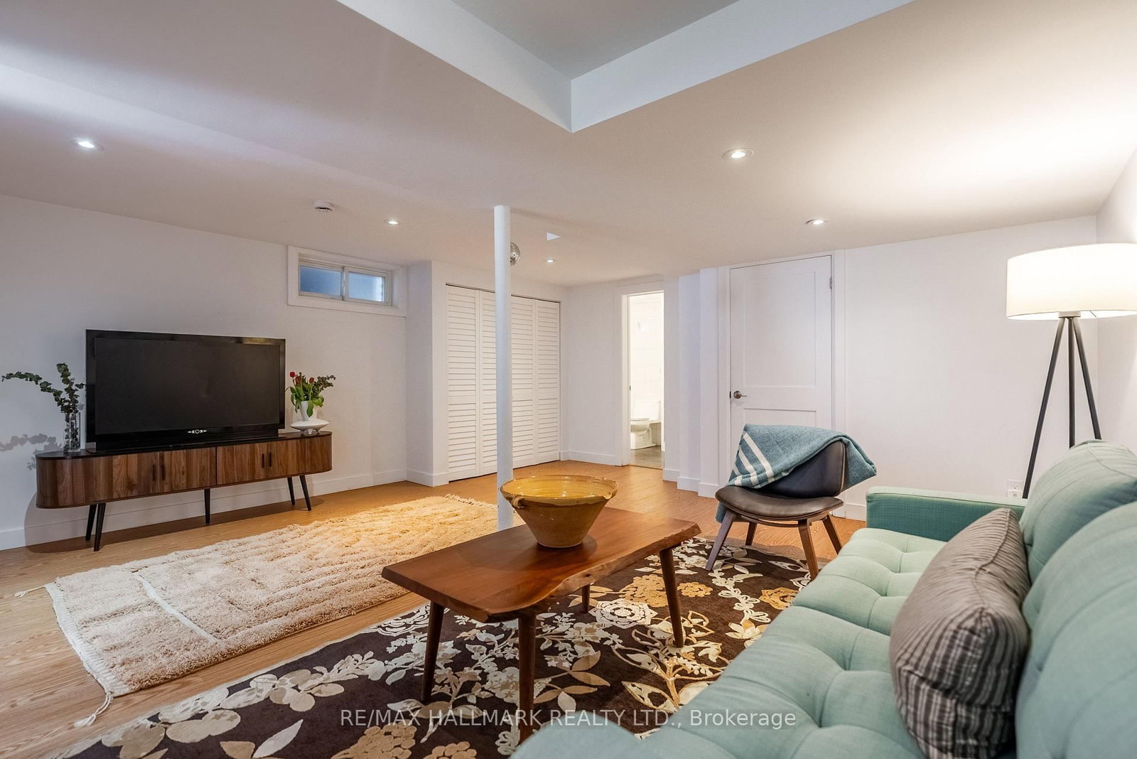 397 Strathmore Boulevard • Toronto, ON photo 18