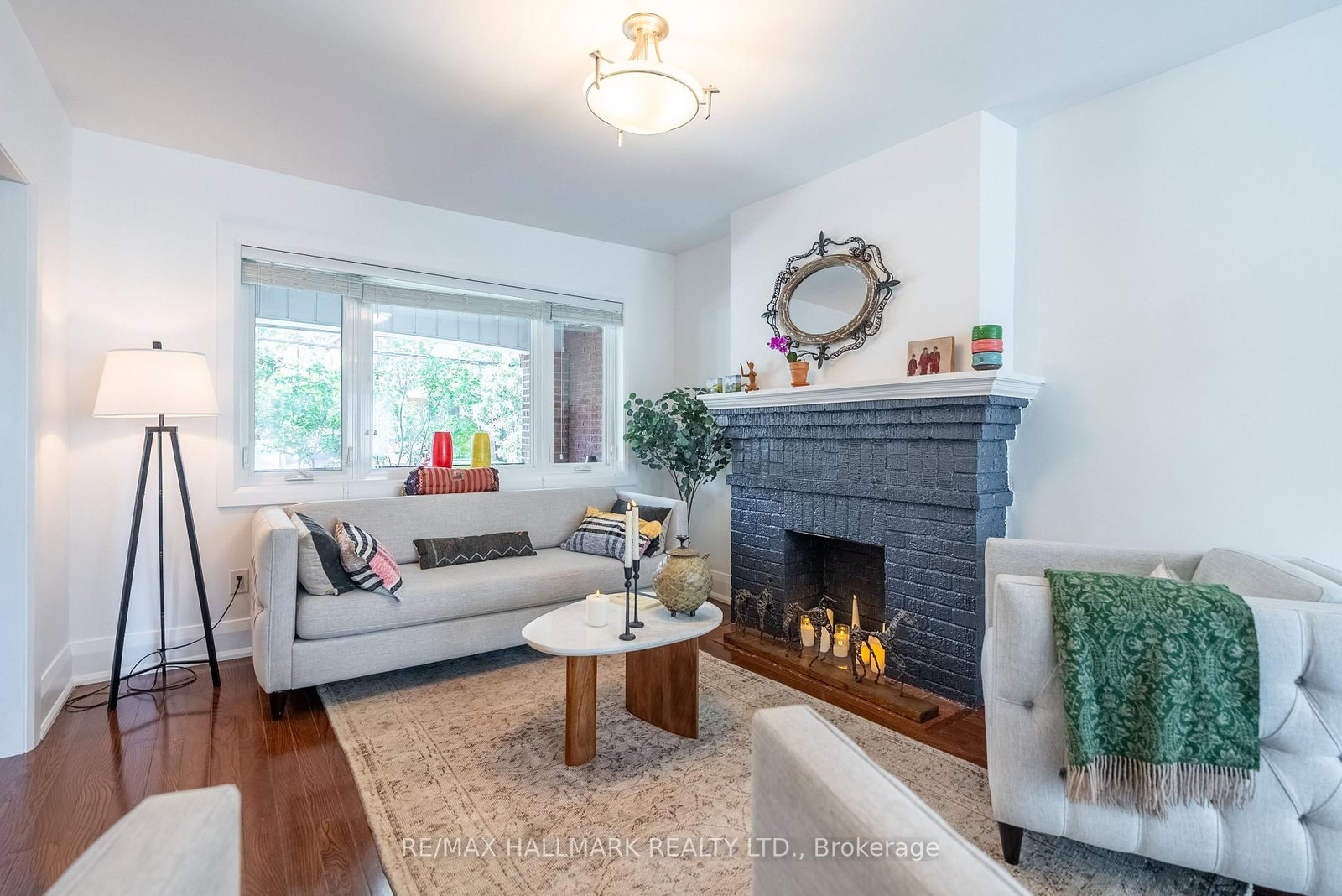 397 Strathmore Boulevard • Toronto, ON photo 3