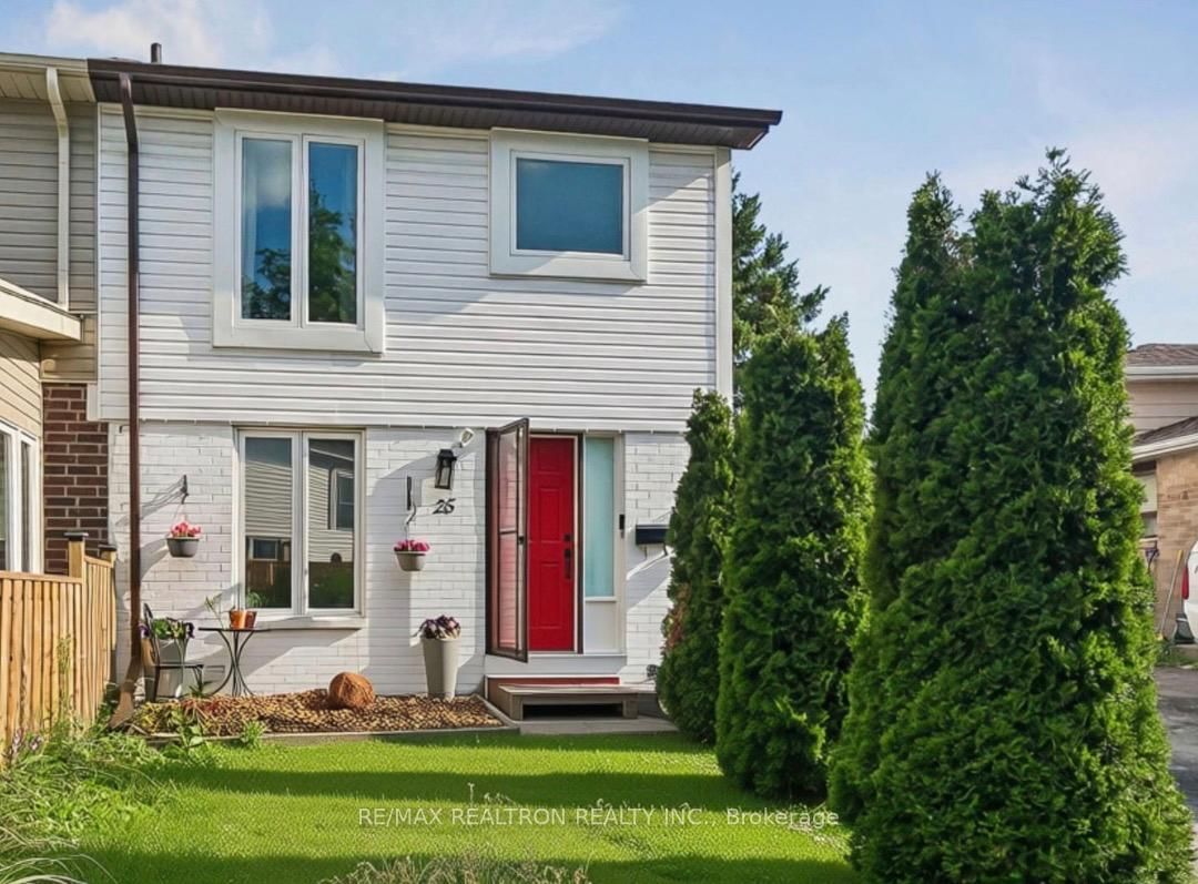 25 Whiteleas Avenue • Toronto, ON photo 1