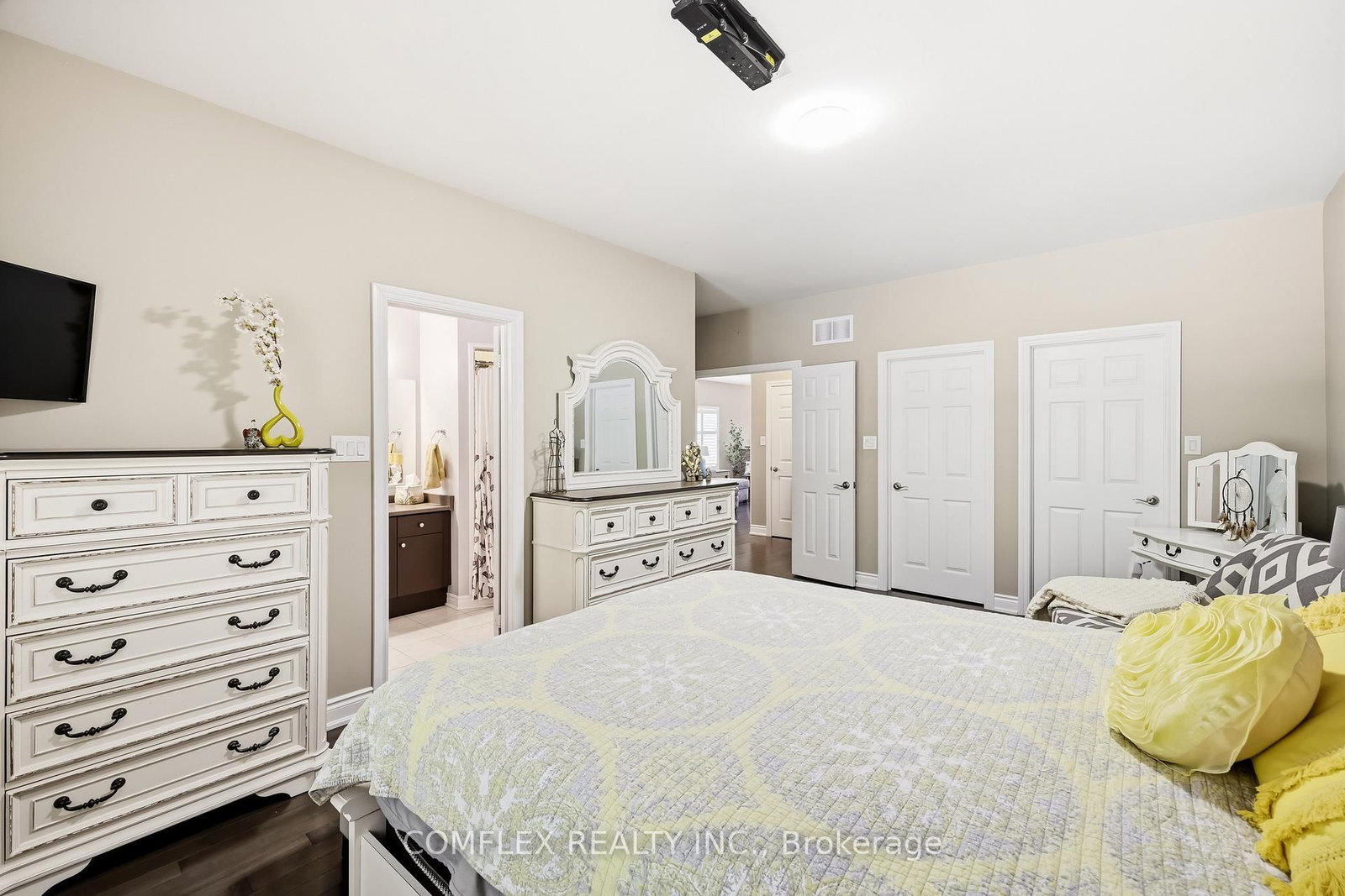 7 Swindells Street • Clarington, ON photo 12