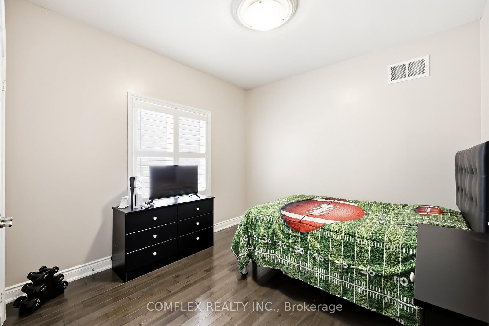 7 Swindells Street • Clarington, ON photo 15
