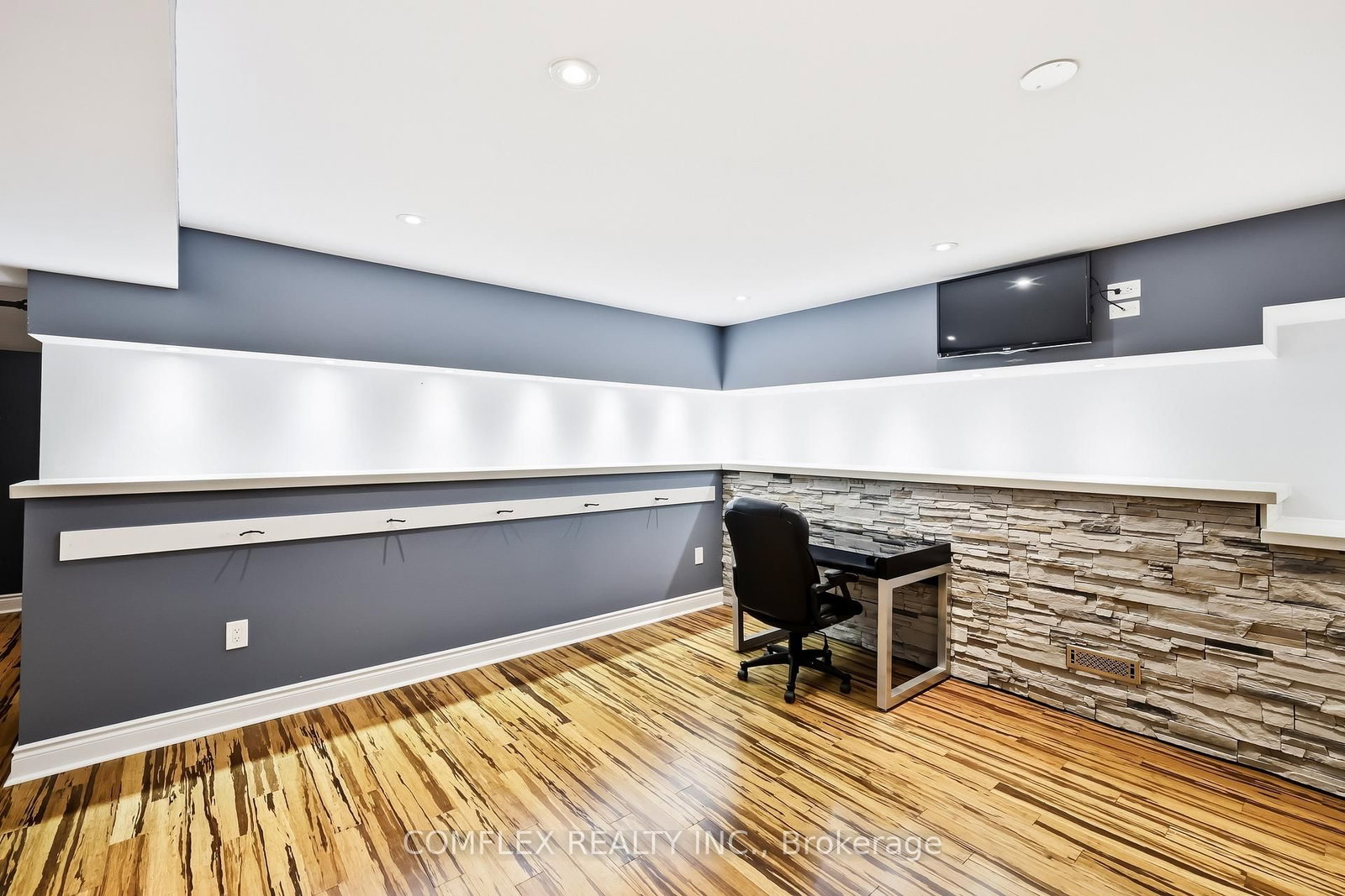 7 Swindells Street • Clarington, ON photo 21