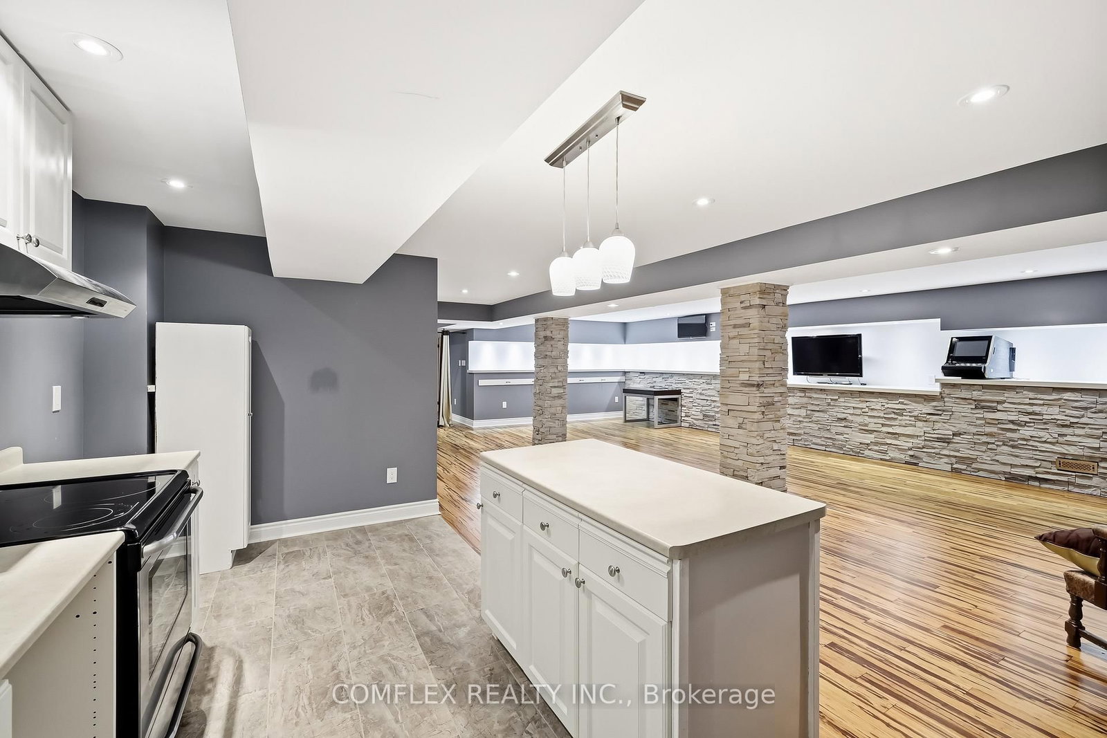 7 Swindells Street • Clarington, ON photo 24