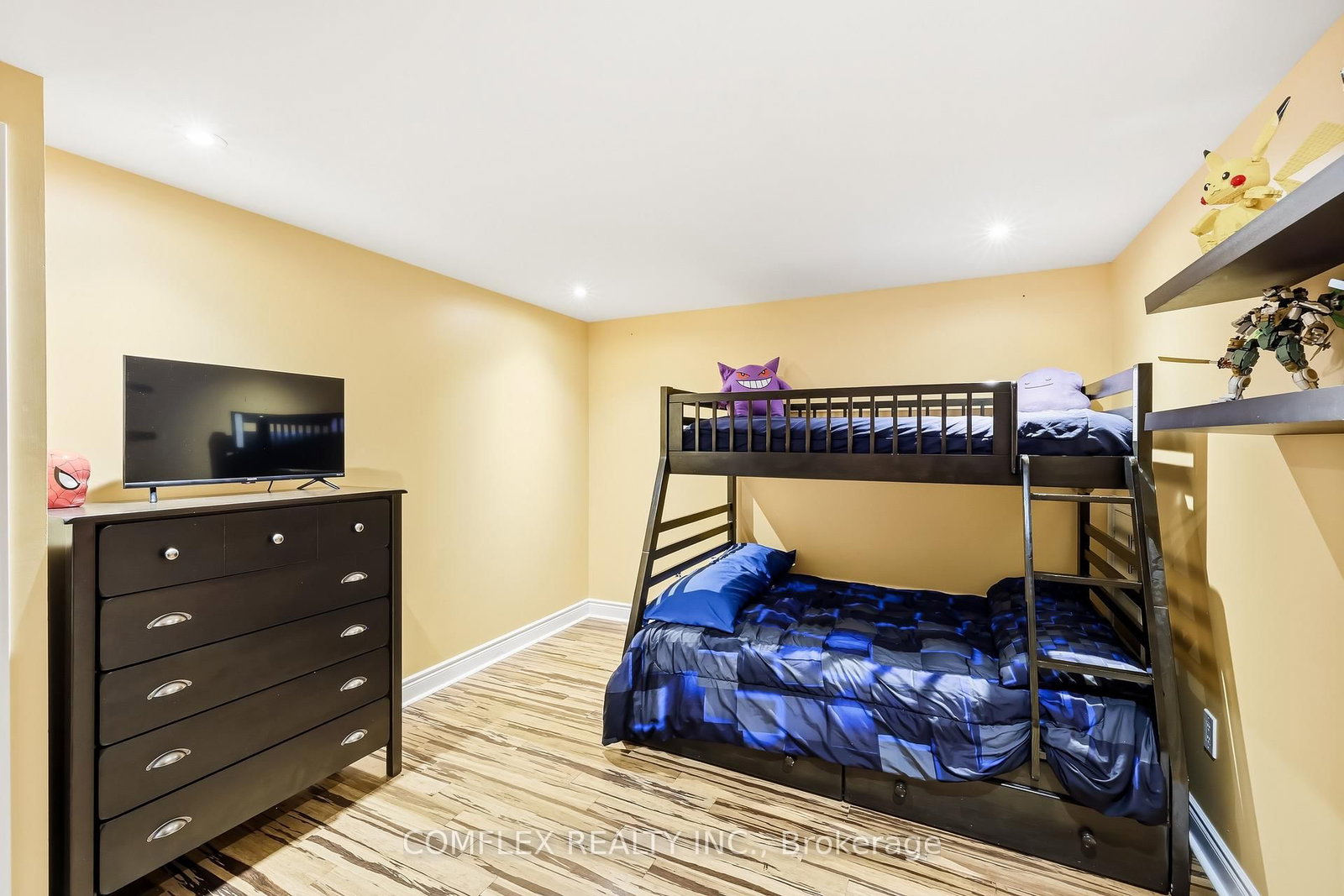 7 Swindells Street • Clarington, ON photo 27