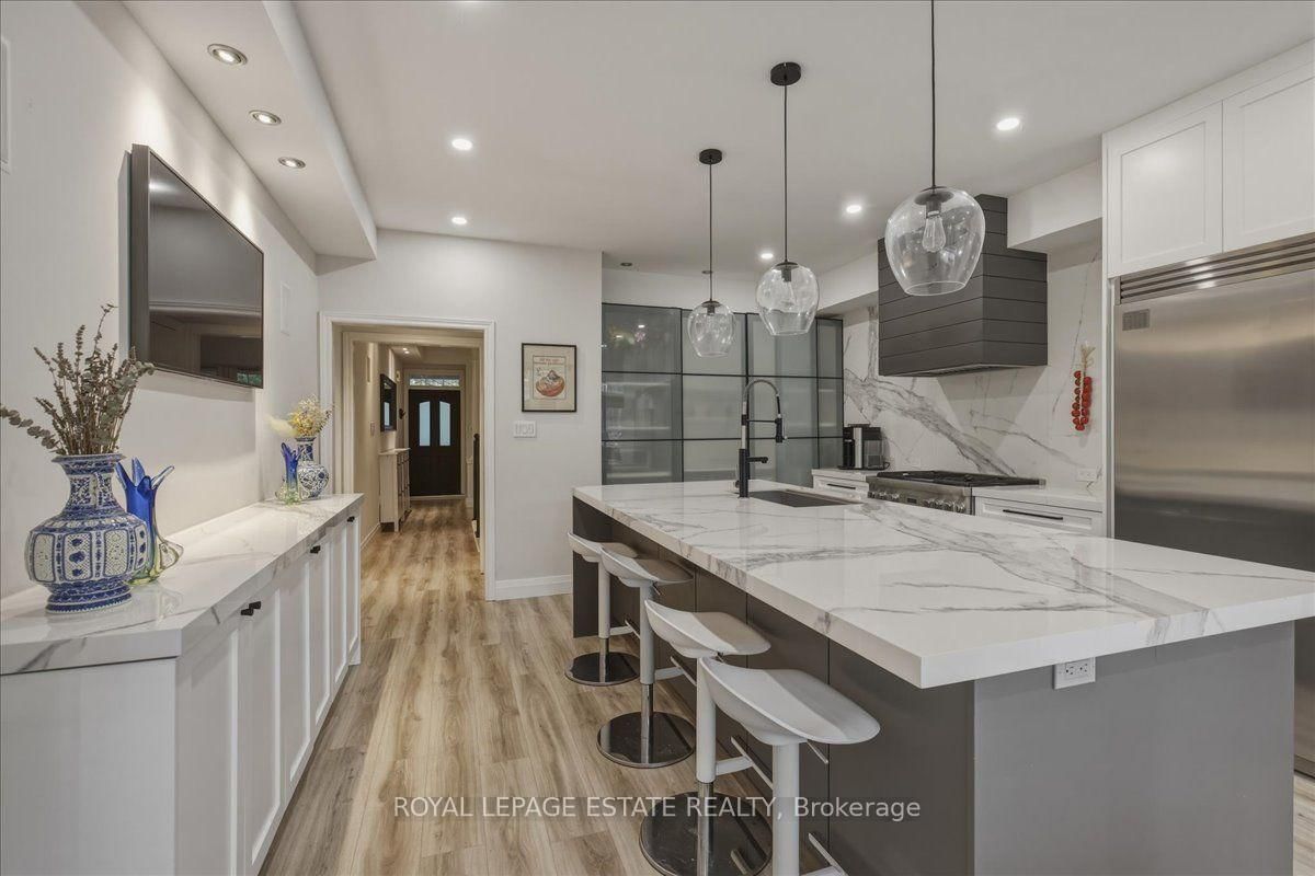 145 Boardwalk Drive • Toronto, ON photo 13