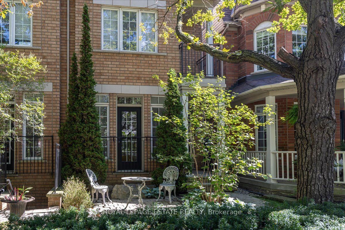 145 Boardwalk Drive • Toronto, ON photo 2