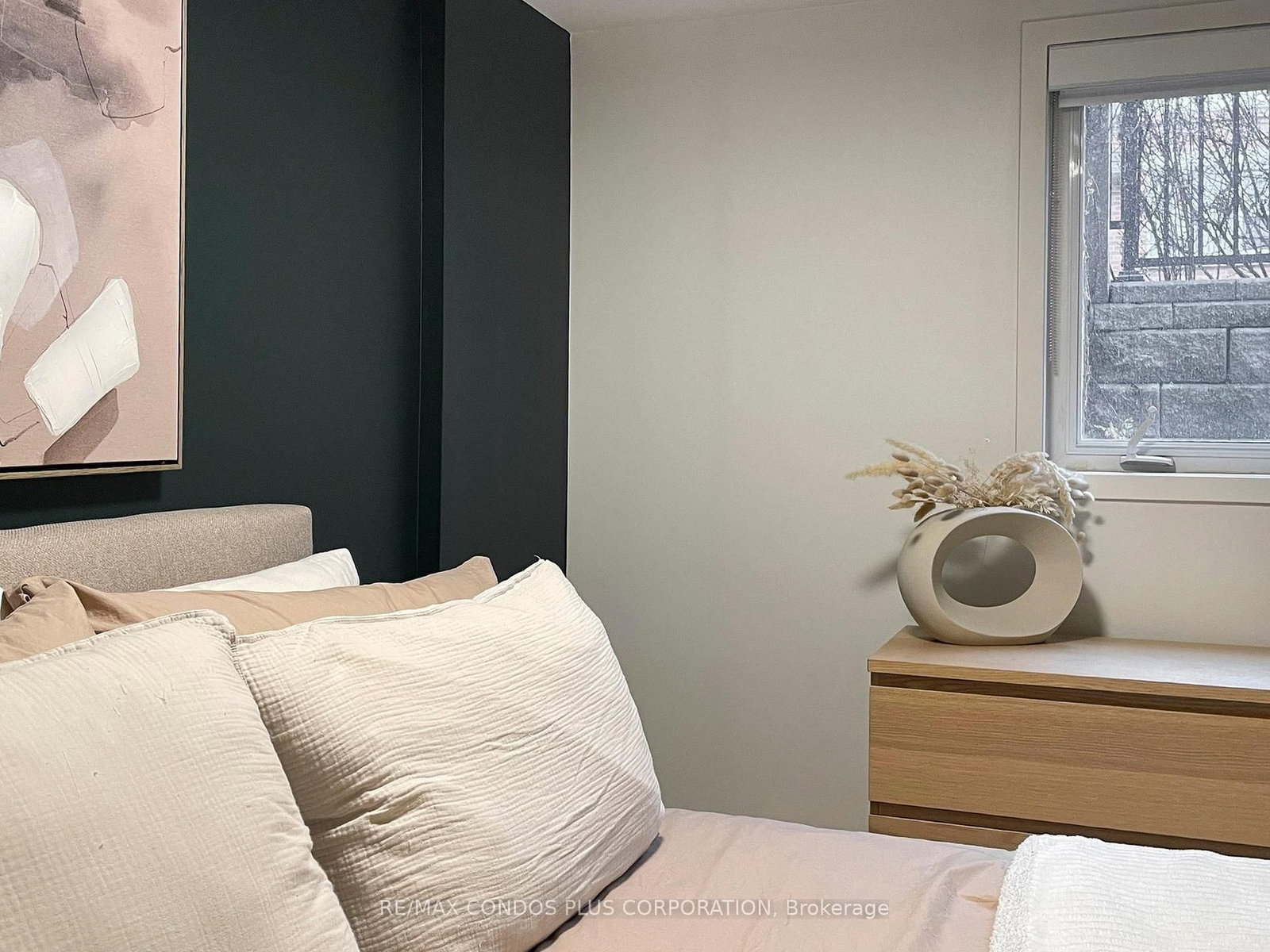29 Florence Wyle Lane • Toronto, ON photo 28