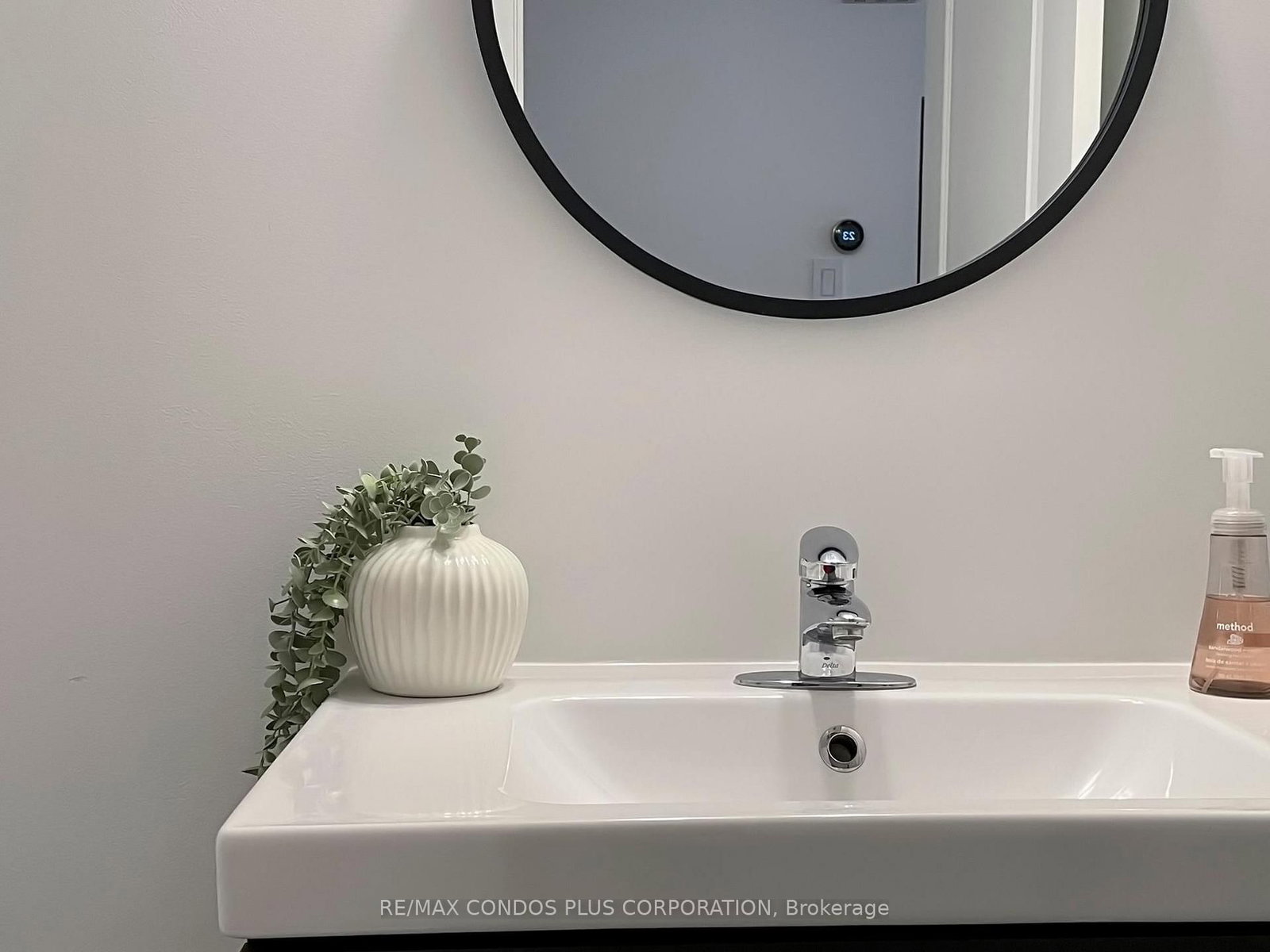 29 Florence Wyle Lane • Toronto, ON photo 41