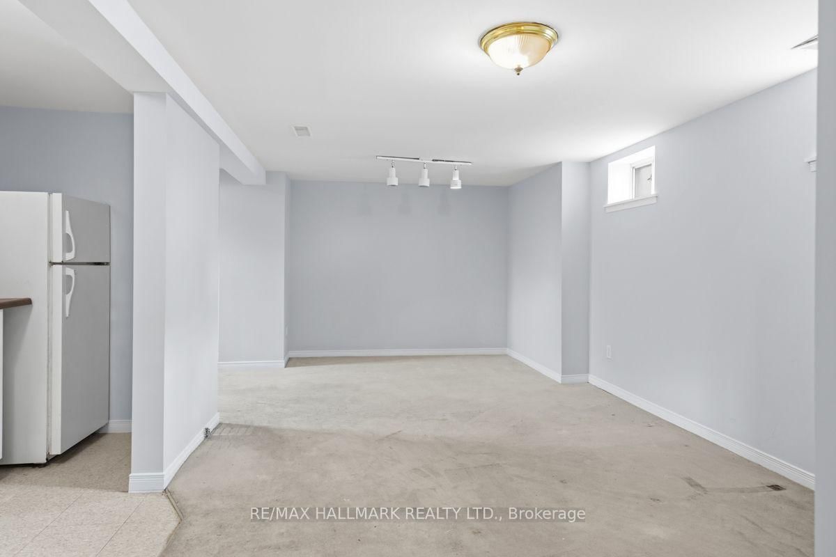 4 Bergen Road • Toronto, ON photo 18