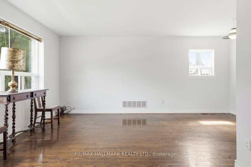 4 Bergen Road