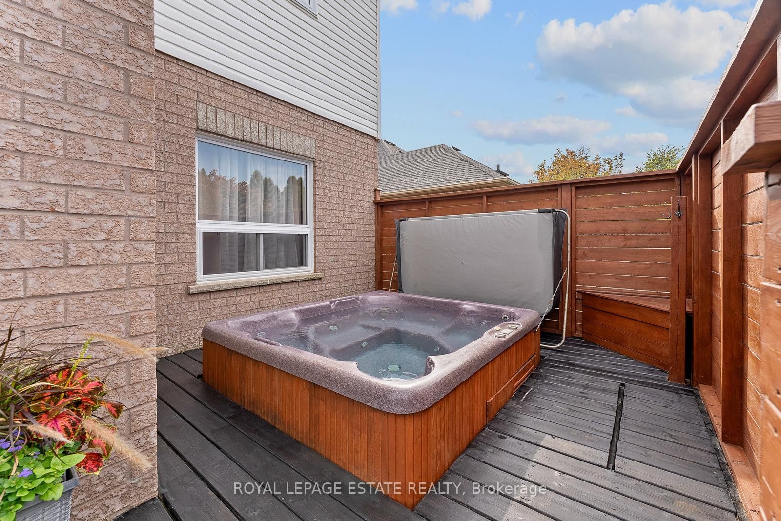 15 McGregor Drive • Ajax, ON photo 10