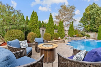 15 McGregor Drive • Ajax, ON photo 8