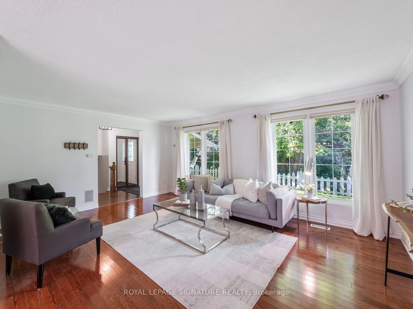 1 Rolling Meadows • Toronto, ON photo 11