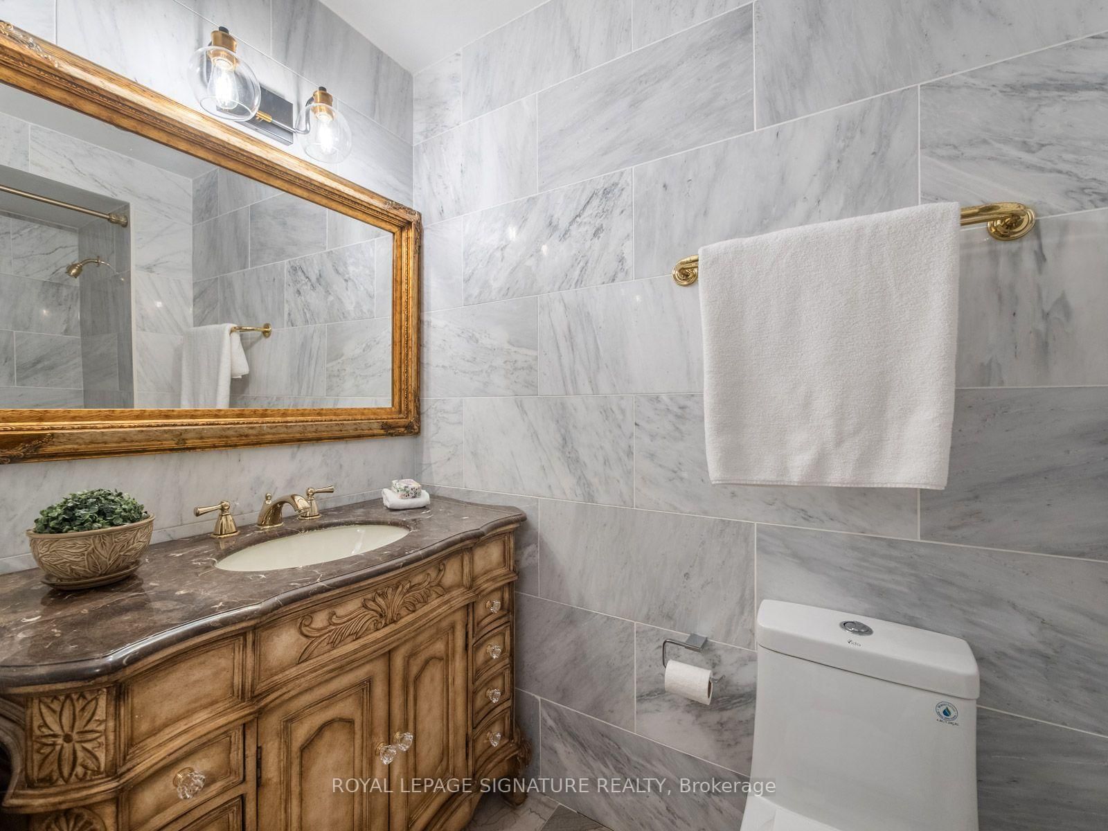 1 Rolling Meadows • Toronto, ON photo 31