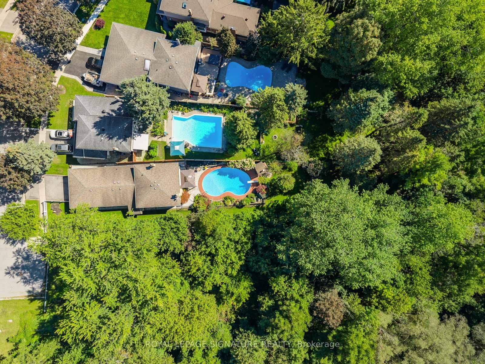 1 Rolling Meadows • Toronto, ON photo 47