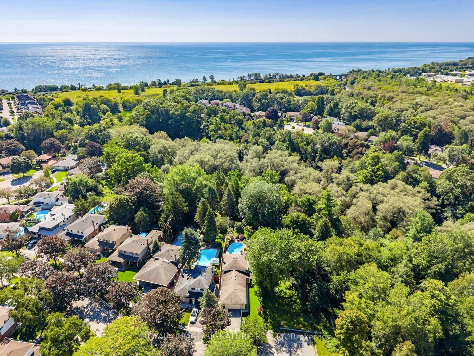 1 Rolling Meadows • Toronto, ON photo 48
