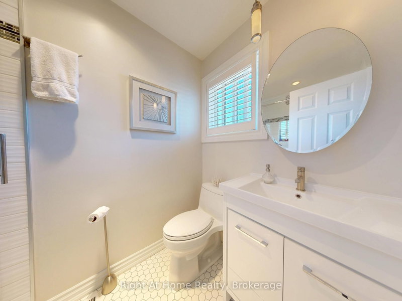 40 Torr Ajax,ON L1S 7M9 — Photo 14