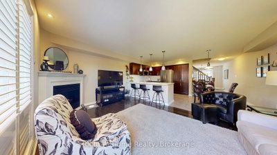 40 Torr Lane • Ajax, ON photo 5
