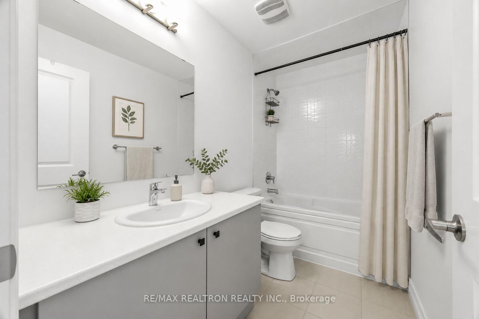 2024 Cameron Lott Crescent • Oshawa, ON photo 13