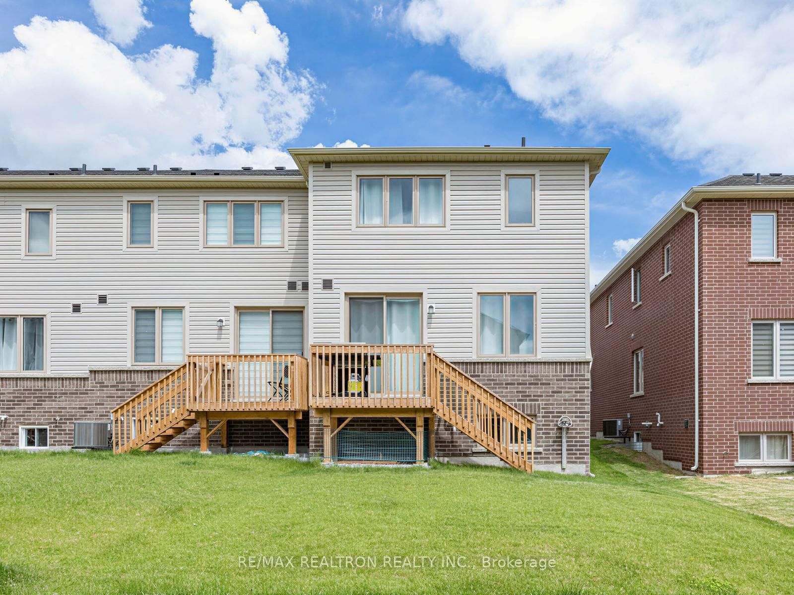2024 Cameron Lott Crescent • Oshawa, ON photo 17