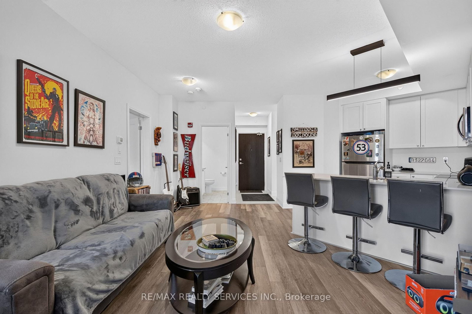 50 Lakebreeze Drive • #129 • Clarington, ON photo 17