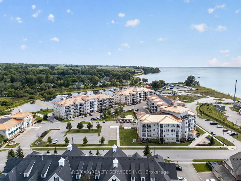 129 - 50 Lakebreeze Drive