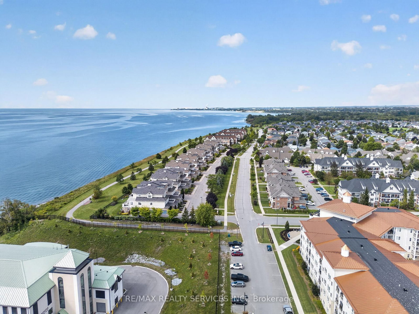50 Lakebreeze Drive • #129 • Clarington, ON photo 35