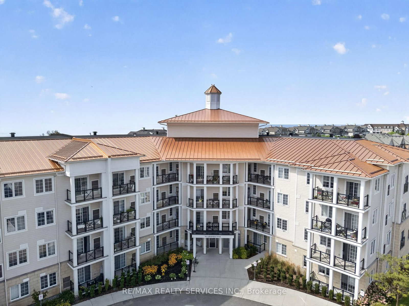 50 Lakebreeze Drive • #129 • Clarington, ON photo 7