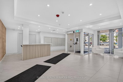 50 Lakebreeze Drive • #129 • Clarington, ON photo 9